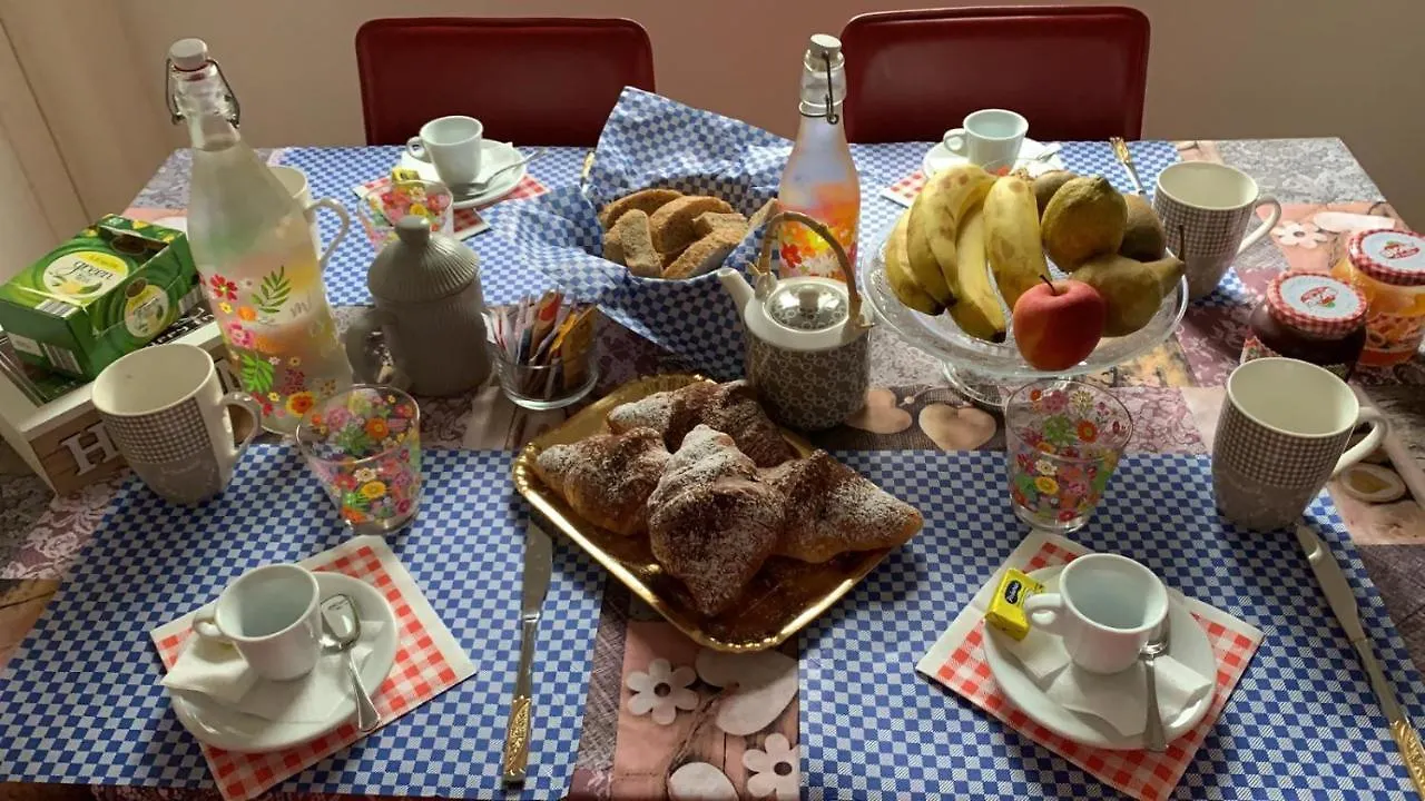 Bed & Breakfast La Corte Di Santa Croce Bosa Italy